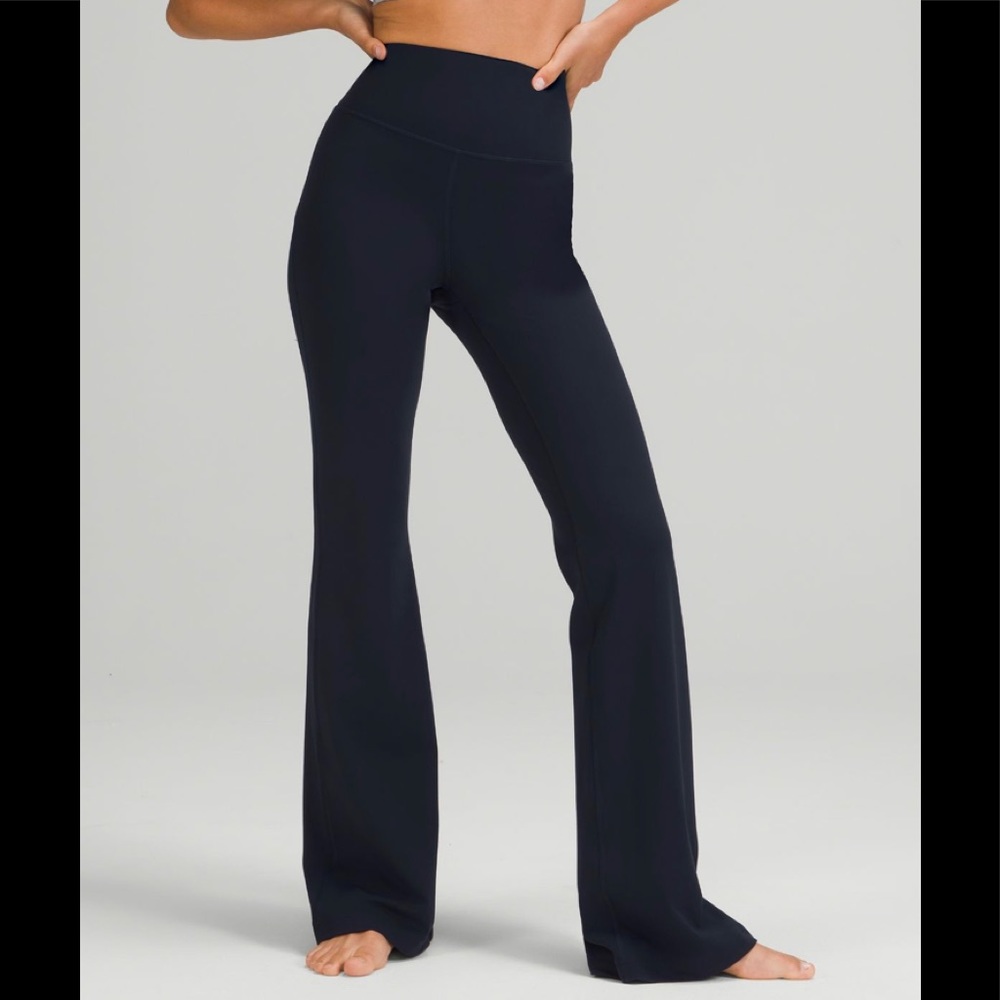 NWT LULULEMON GROOVE PANT NULU SIZE 6